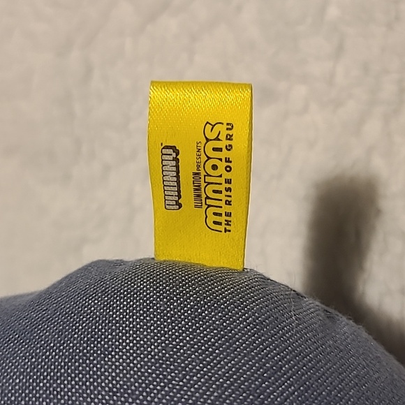 Minions: The Rise of Gru Otto Smitten stuffed toy. - Picture 3 of 5